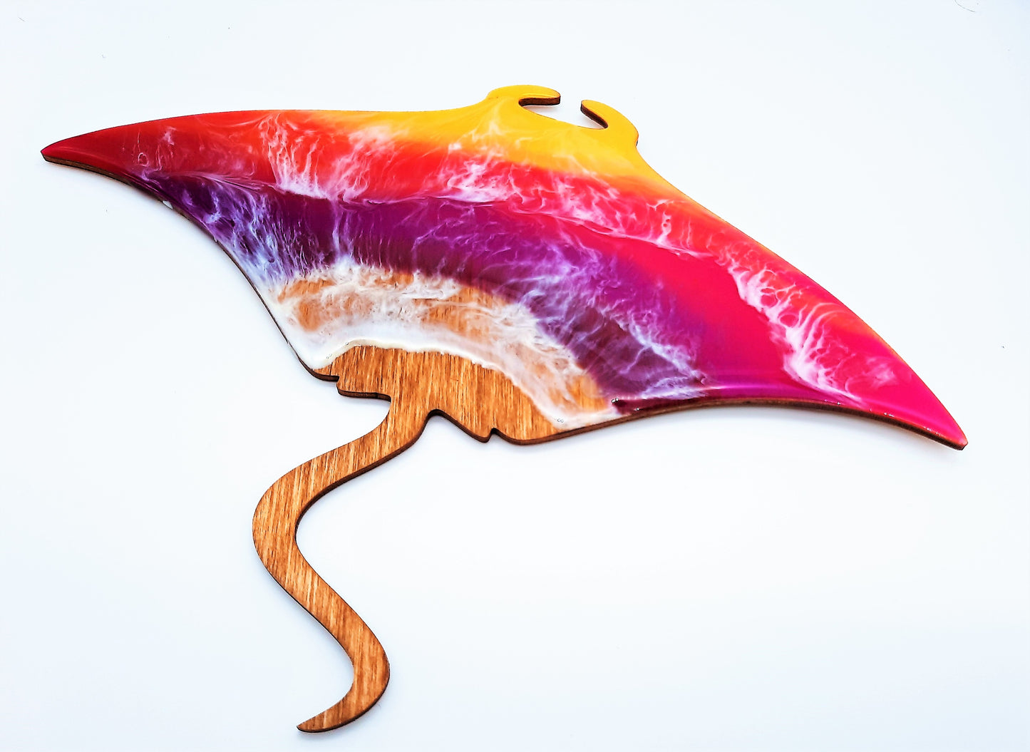 Resin & Wood Seascape Mantaray