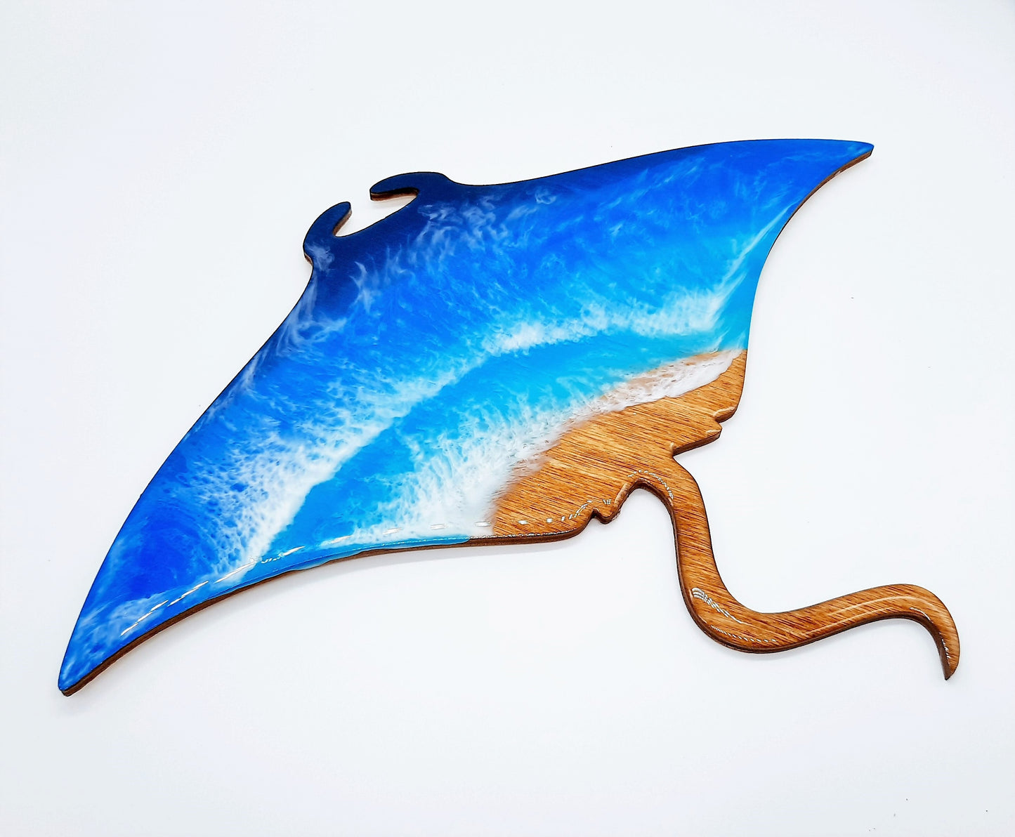 Resin & Wood Seascape Mantaray