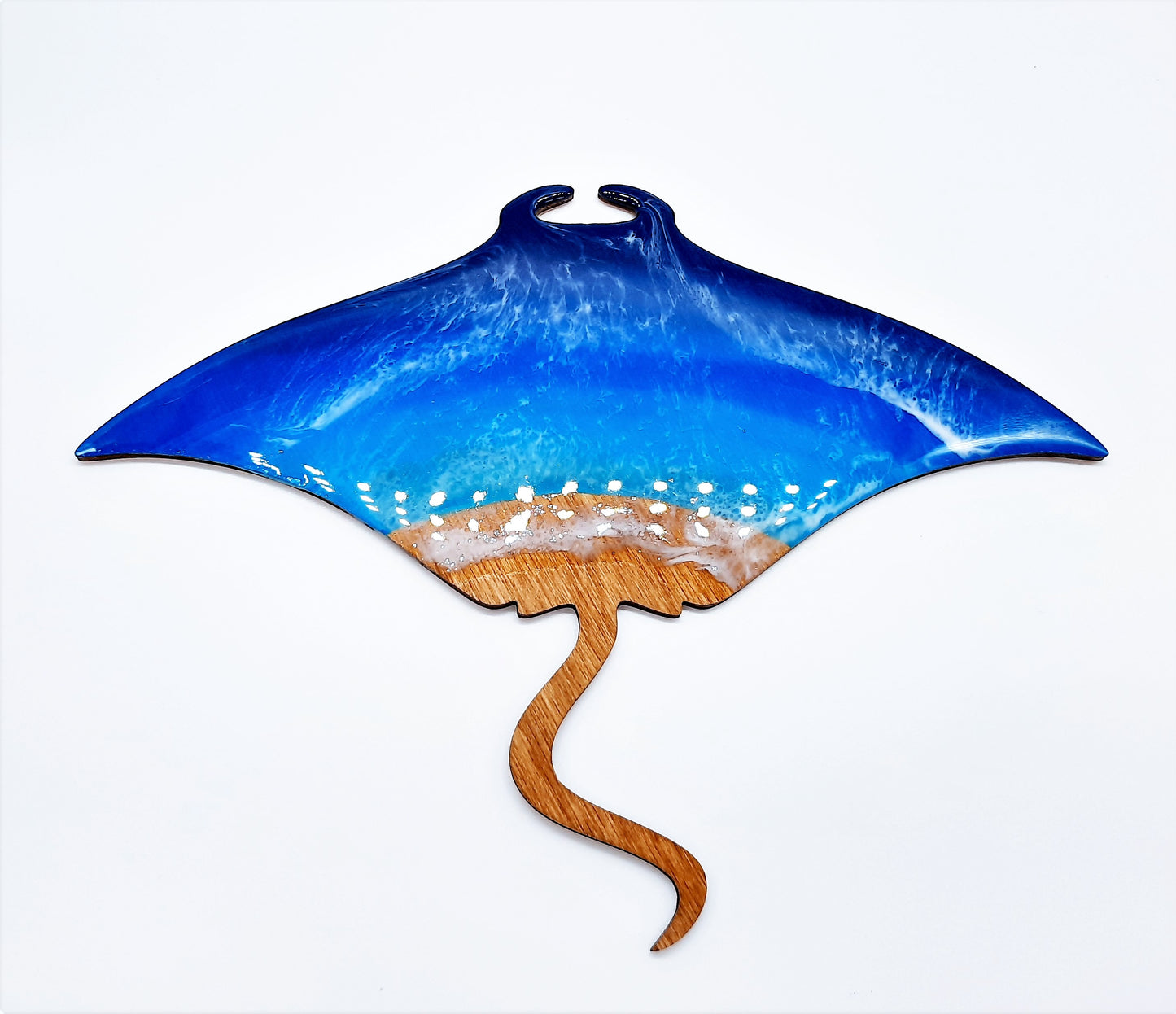 Resin & Wood Seascape Mantaray