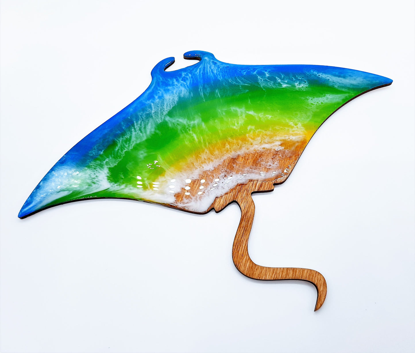 Resin & Wood Seascape Mantaray