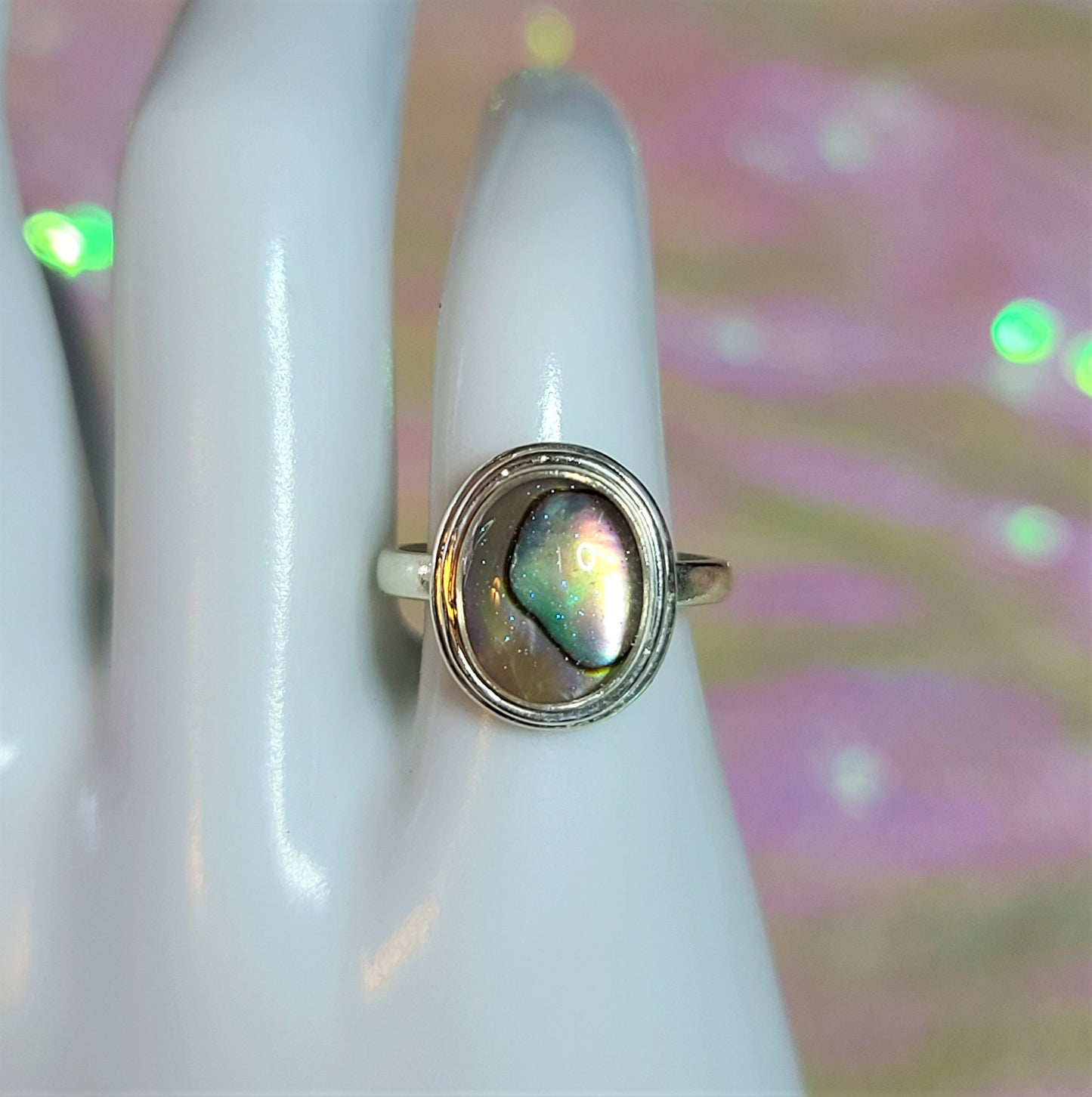 925 Sterling Silver Natural White Abalone / Paua Seashell Ring, Oval
