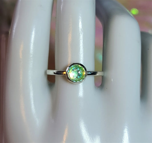 925 Sterling Silver Ring, Made with Light Lime Green Crystal Rhinestone