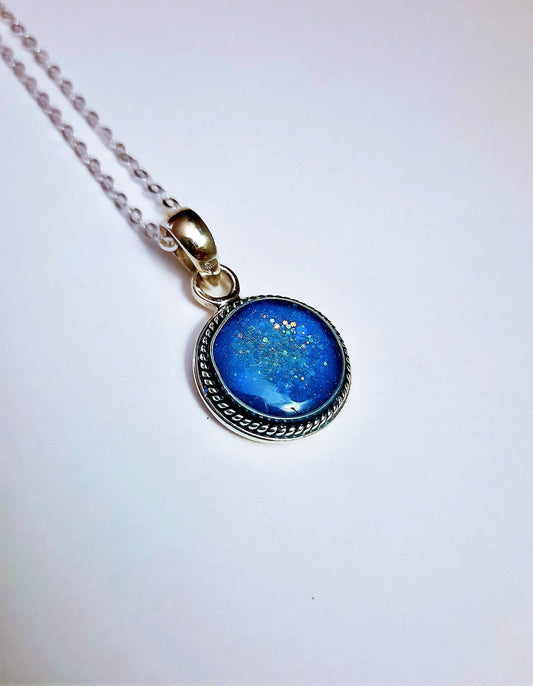 Handmade Teal Blue Sparkle Resin Pendant Necklace / Made with Resin, Mica, Glitter, Holographic Powder and 925 Sterling Silver