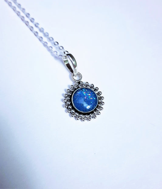 Handmade Teal Blue Sparkle Resin Sunburst Pendant Necklace / Made with Resin, Mica, Glitter, Holographic Powder and 925 Sterling Silver