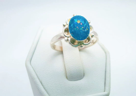 Handcrafted / Handmade Antiqued 925 Sterling Silver Ring, Oval, Size 7, Made with Iridescent Teal Blue Resin, Mica, and Holographic Powder