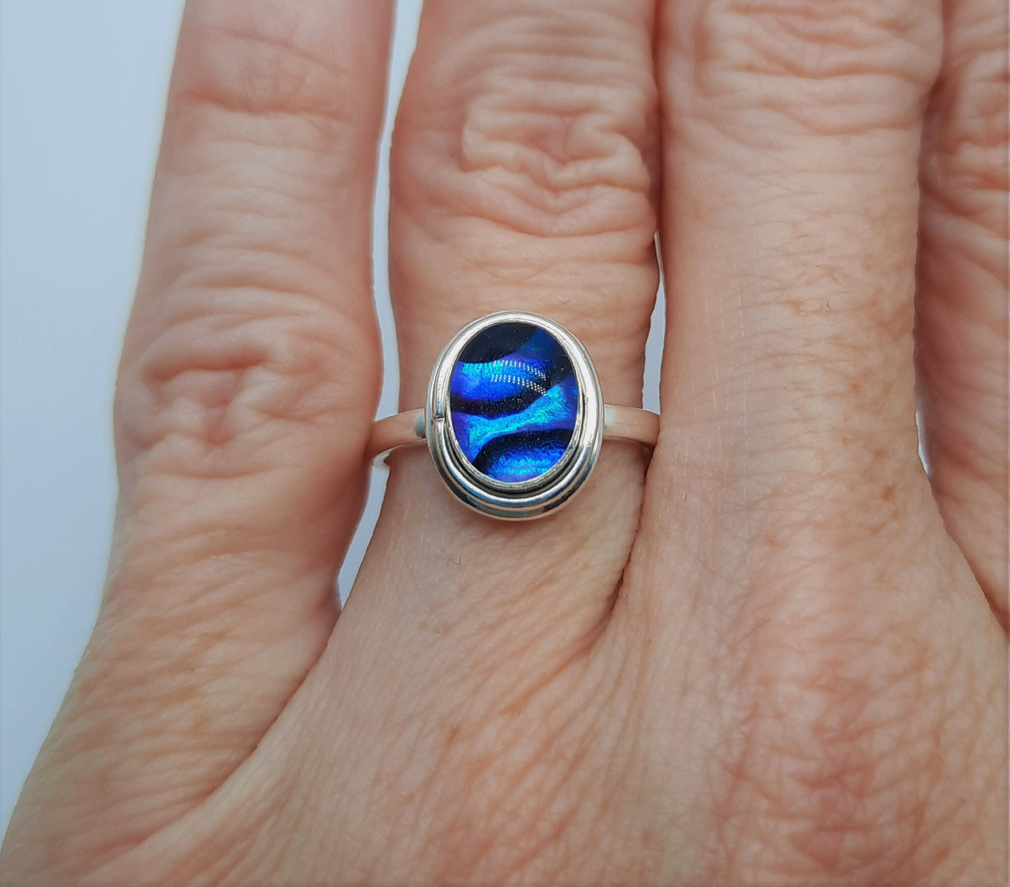 Handmade / Handcrafted 925 Sterling Silver Purple Blue Abalone / Paua Seashell Ring, Oval, Sealed with Holographic Mica Infused Resin
