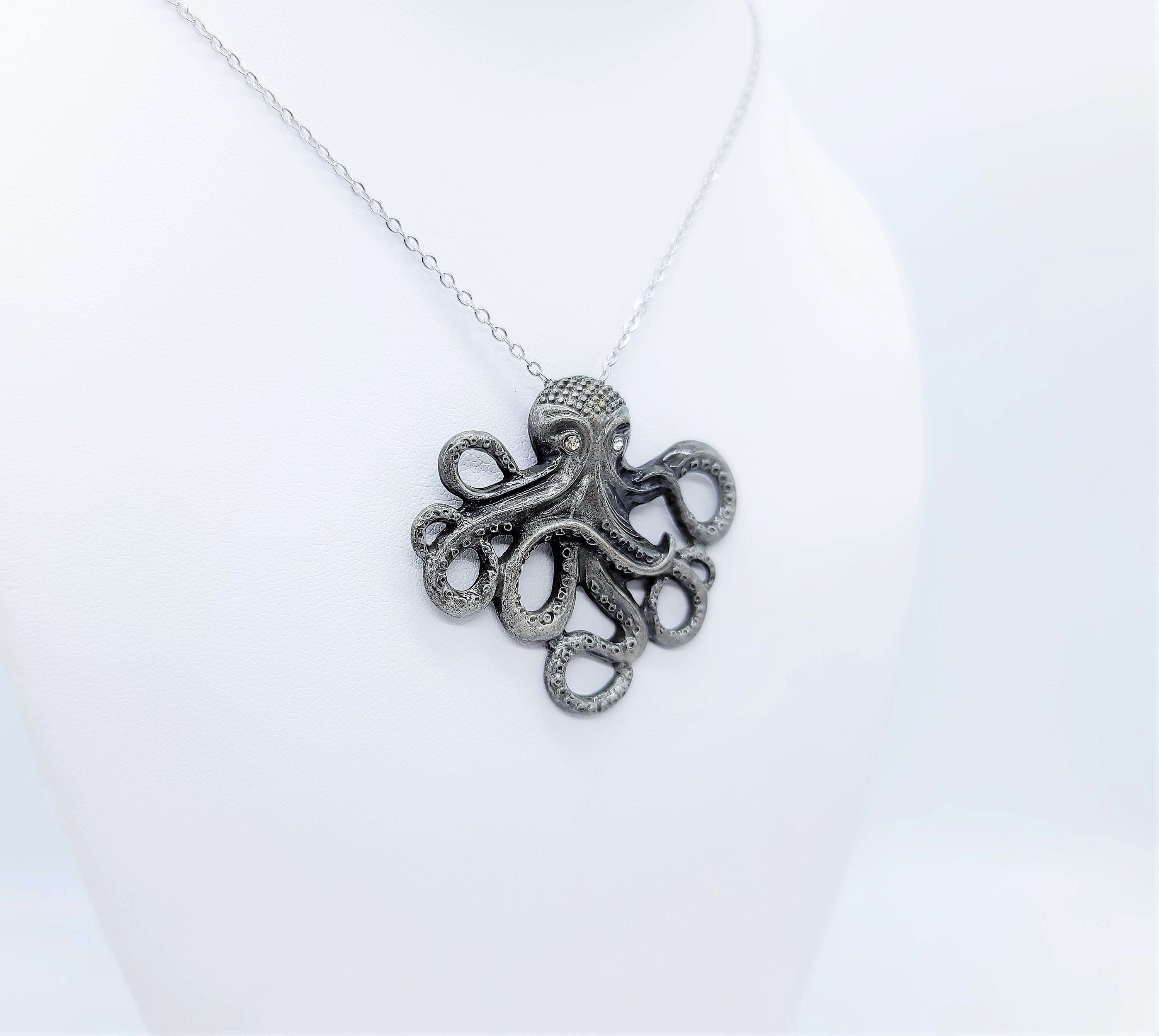 Silver hot sale octopus necklace