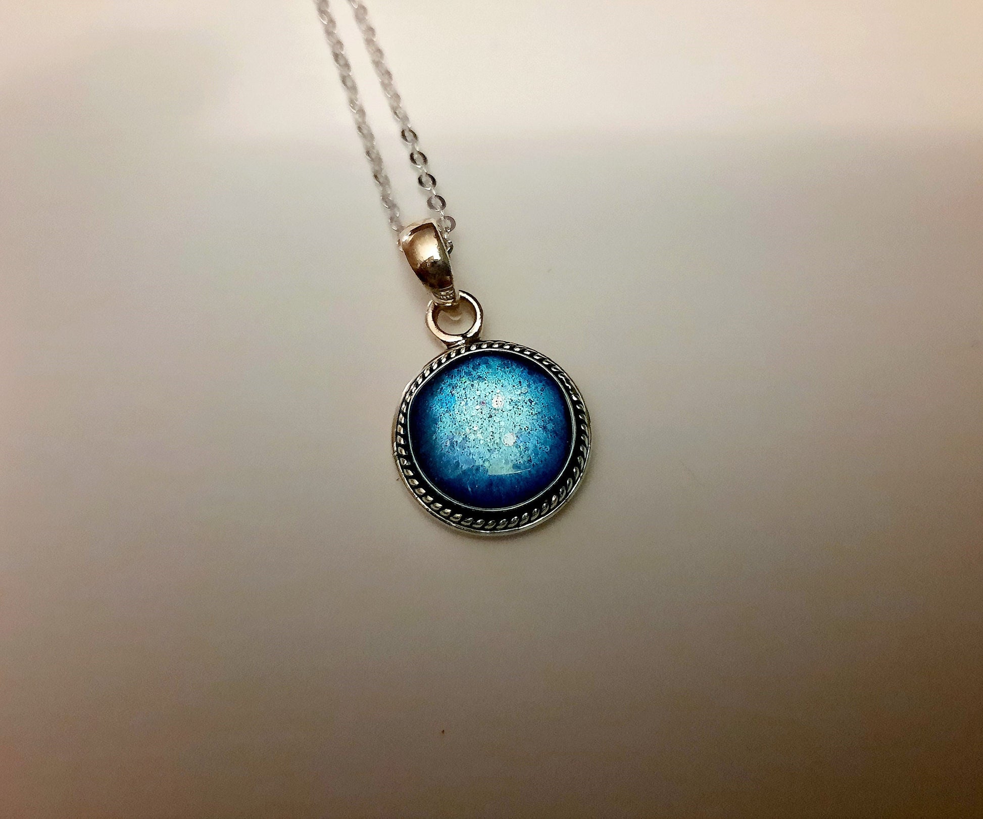 Handmade Teal Blue Sparkle Resin Pendant Necklace / Made with Resin, Mica, Glitter, Holographic Powder and 925 Sterling Silver