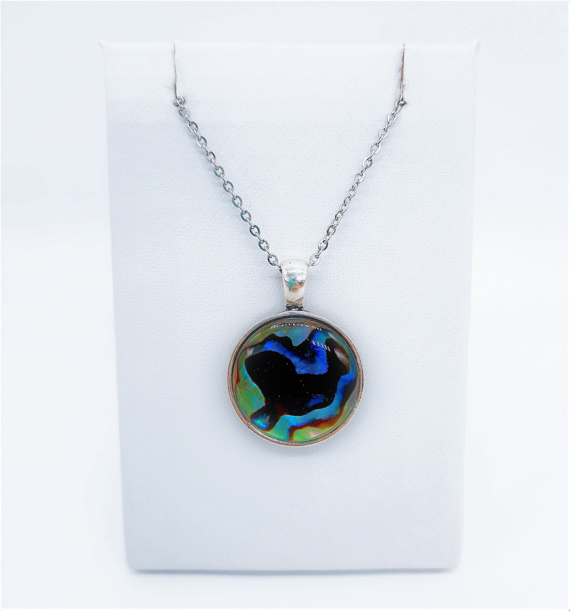 Natural Abalone / Paua Seashell Pendant Necklace - Stainless Steel - Hypoallergenic - Dome Covered with Holographic Powder Infused Resin