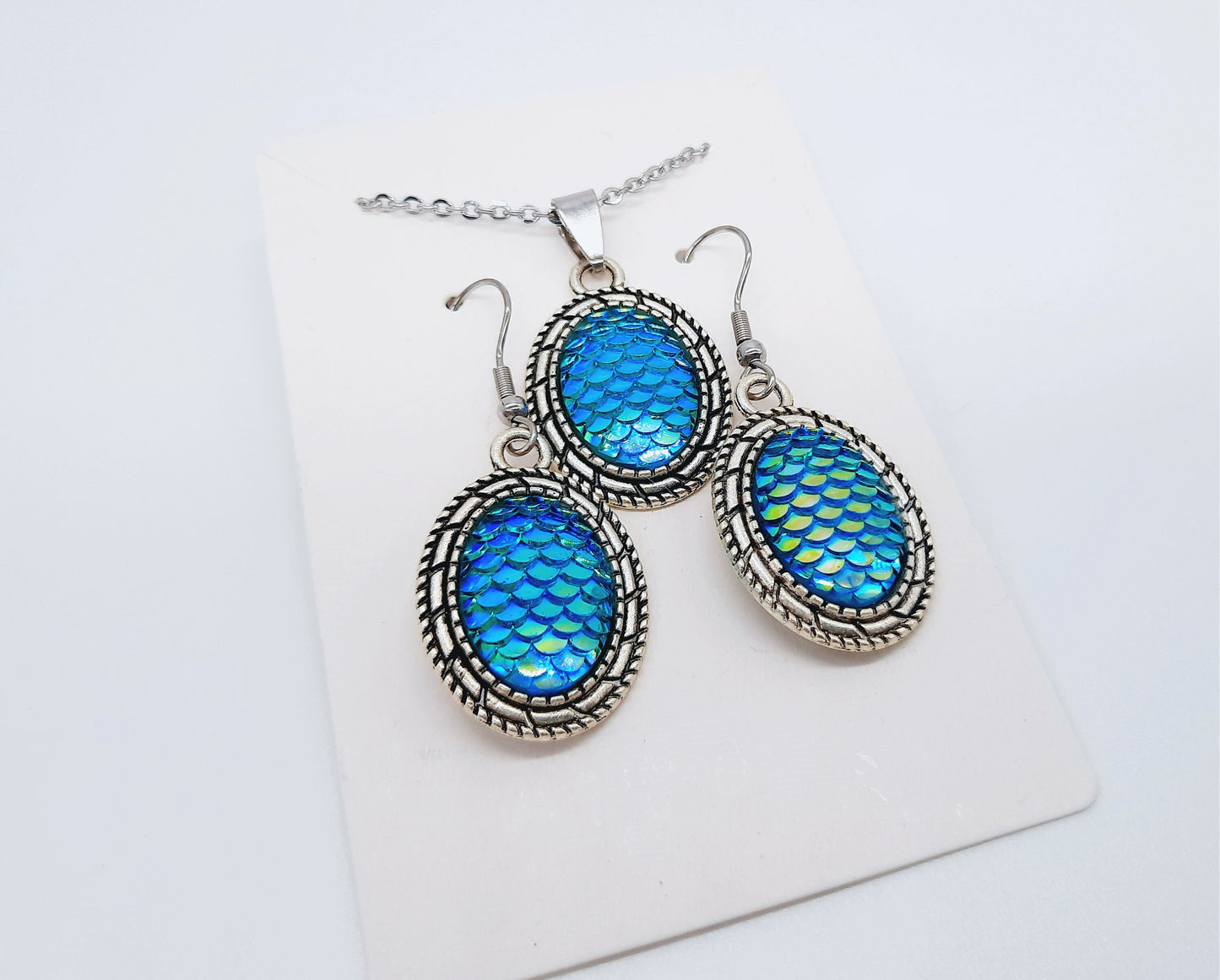 Blue Iridescent Oval Mermaid Scale / Dragon Scale / Fish Scale Jewelry Set / Antique Tibetan Look / Dangle Earrings and Pendant Necklace Set