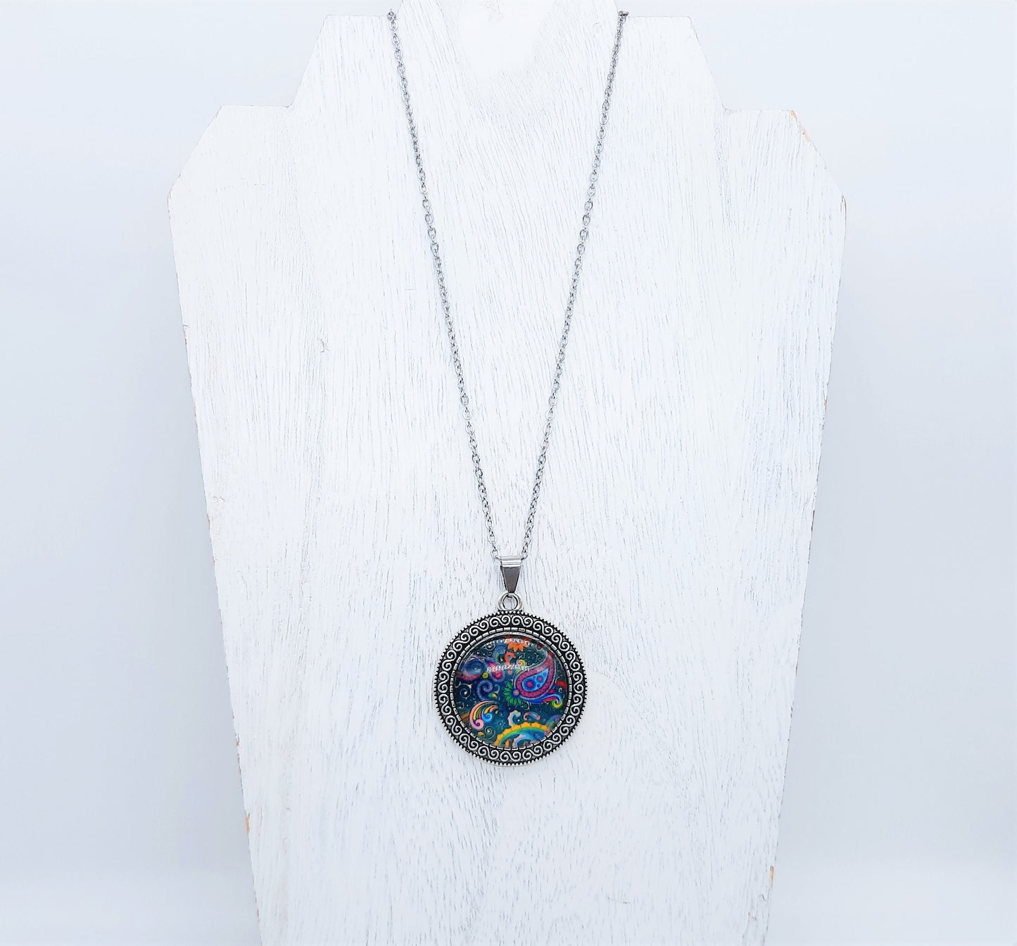 Paisley Glass Cabochon and Metal Pendant Necklace