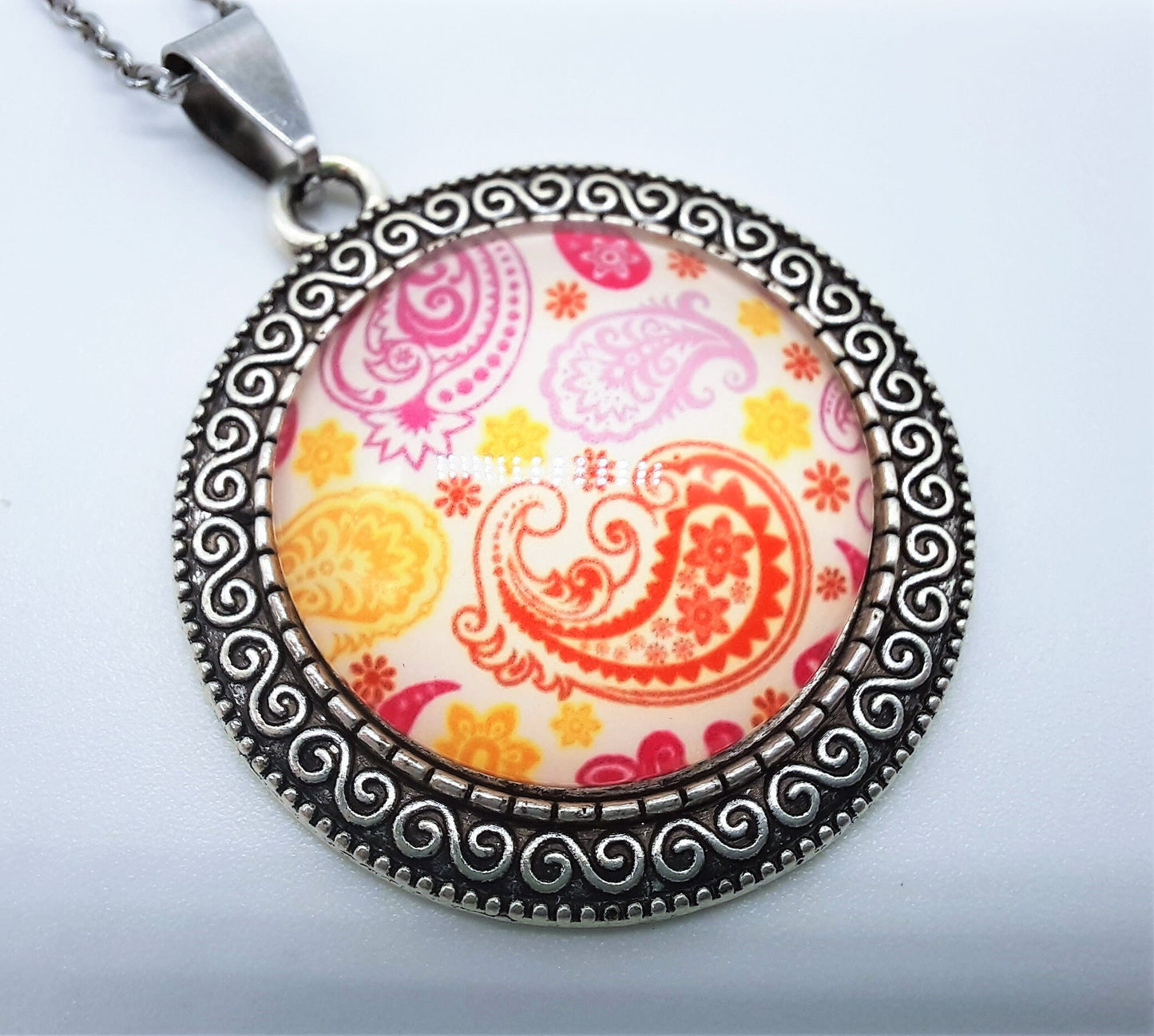 Paisley Glass Cabochon and Metal Pendant Necklace