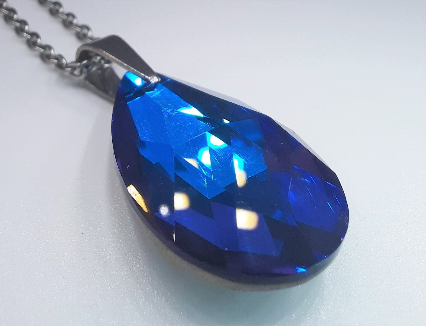 Handcrafted Multifaceted Bermuda Blue Teardrop Glass Rhinestone Pendant Necklace - Hypoallergenic Stainless Steel Chain - Blue Zircon Look